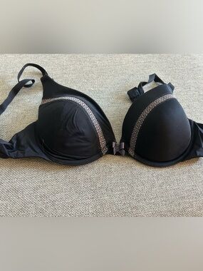 Liz Claiborne Black Bra with Gray Lace Trim